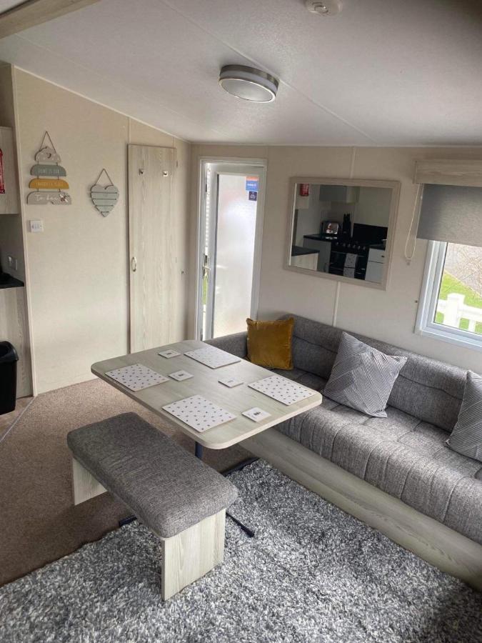 Haggerston Castle 6 Berth Caravan - Lakefield 115 *