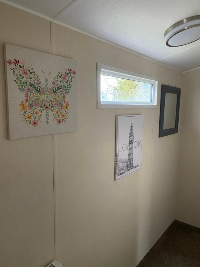 Haggerston Castle 6 Berth Caravan - Lakefield 115
